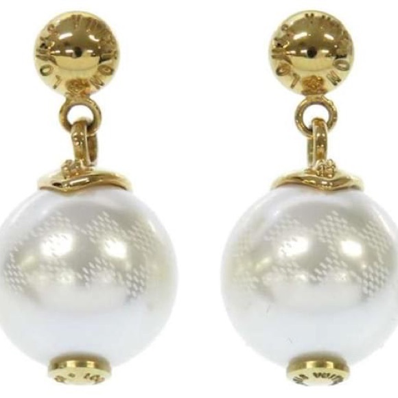 LOT 1704 18K gold plated Louis Vuitton pierced earrings - Picture 1 of 11